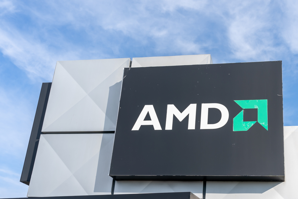 财报亮眼却股价大跌！AMD有何隐忧？